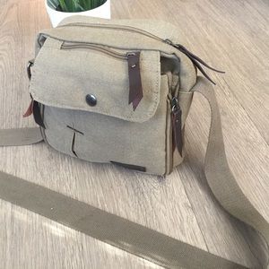 Utility crossbody versatile tan bag or purse NWOT